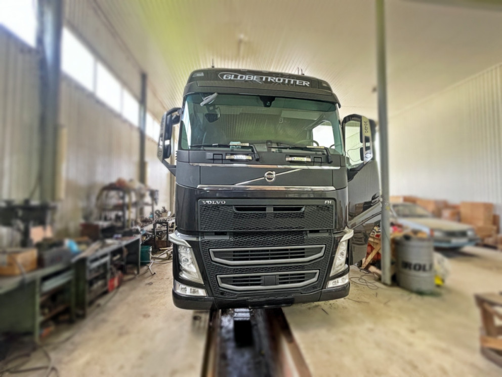 Гидрофикация тягача Volvo: от комплектующих до монтажа под ключ Гидрофикация тягача Volvo: от комплектующих до монтажа под ключ