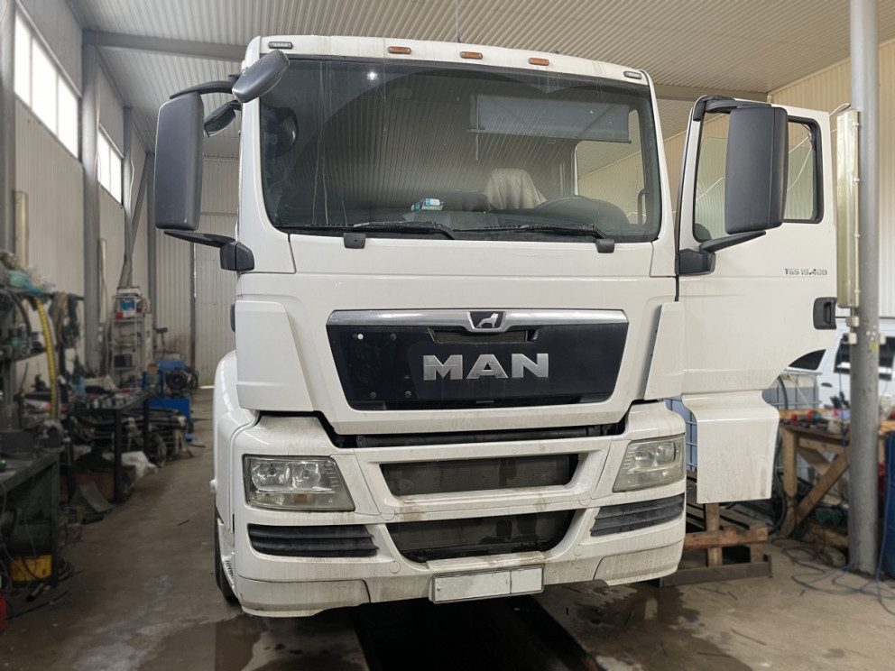 Установка гидравлики на тягач MAN TGS в Горячем Ключе - A.M.P Hydraulic Установка гидравлики на тягач MAN TGS в Горячем Ключе - A.M.P Hydraulic