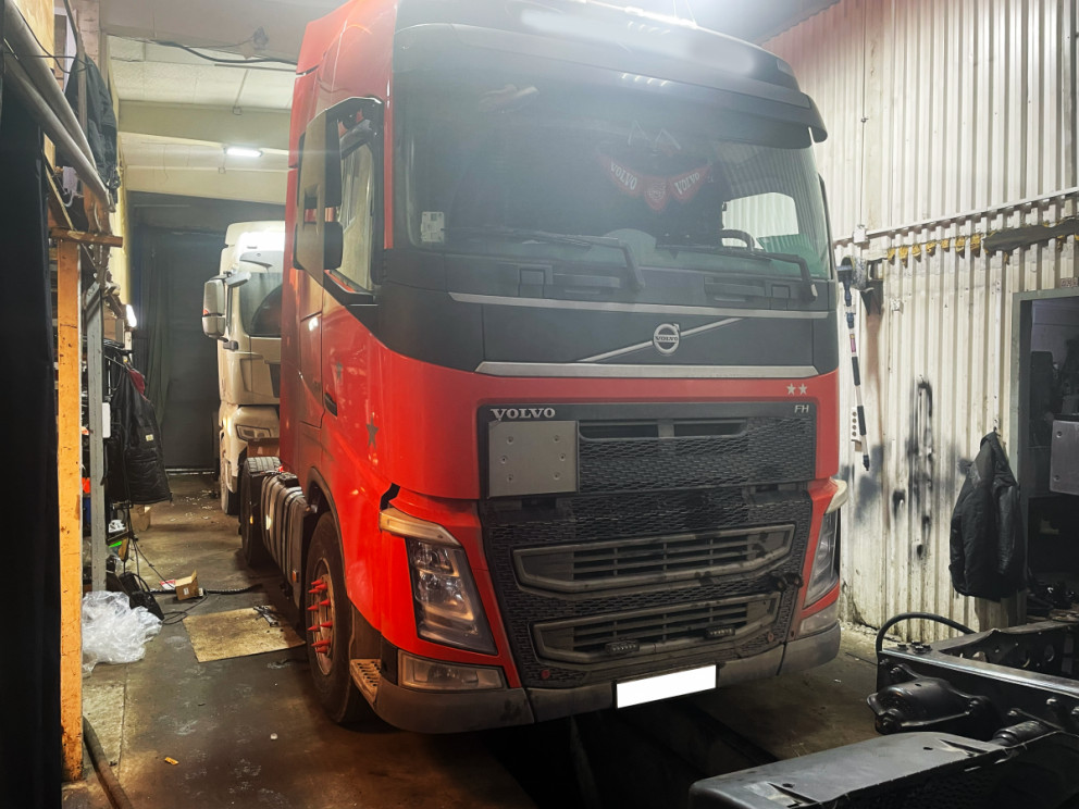 Гидрофикация седельного тягача Volvo FH-TRUCK 4X2