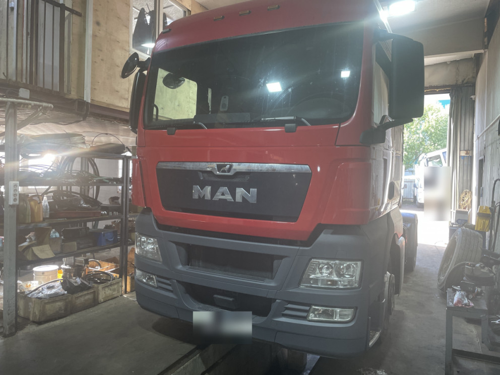 Установка одноконтурной гидравлики на MAN TGX 18.400