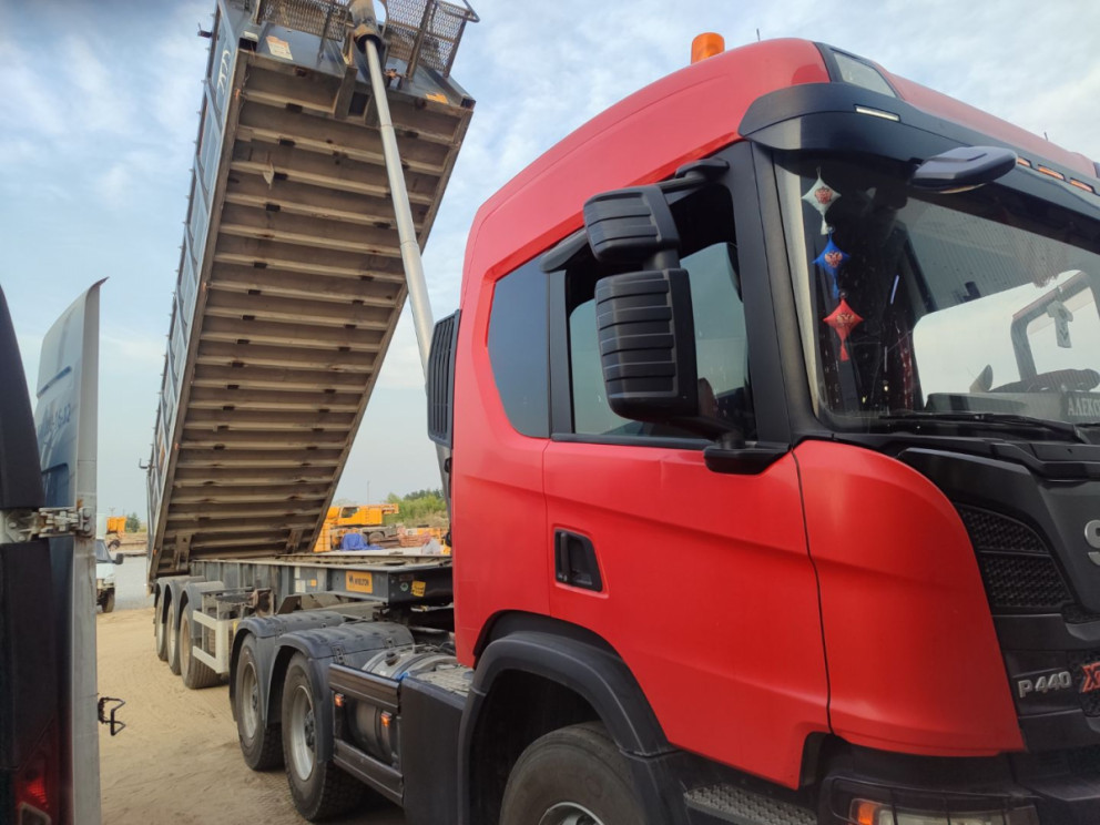 Выездная установка гидравлики на Scania P440 Выездная установка гидравлики на Scania P440