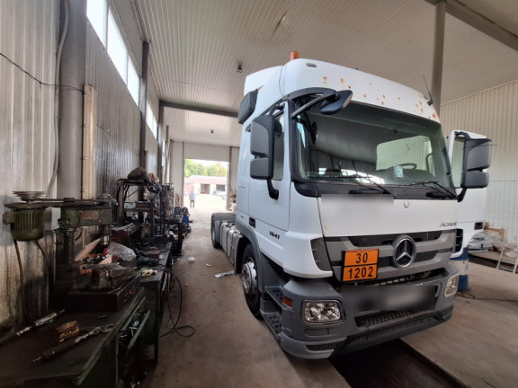 Гидрофикация тягача Mercedes-Benz Actros 184 под цистерну в Горячем Ключе Гидрофикация тягача Mercedes-Benz Actros 184 под цистерну в Горячем Ключе